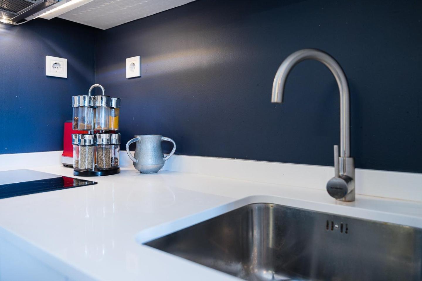 Guestready - Shades Of Blue With Balcony Lejlighed Porto Eksteriør billede